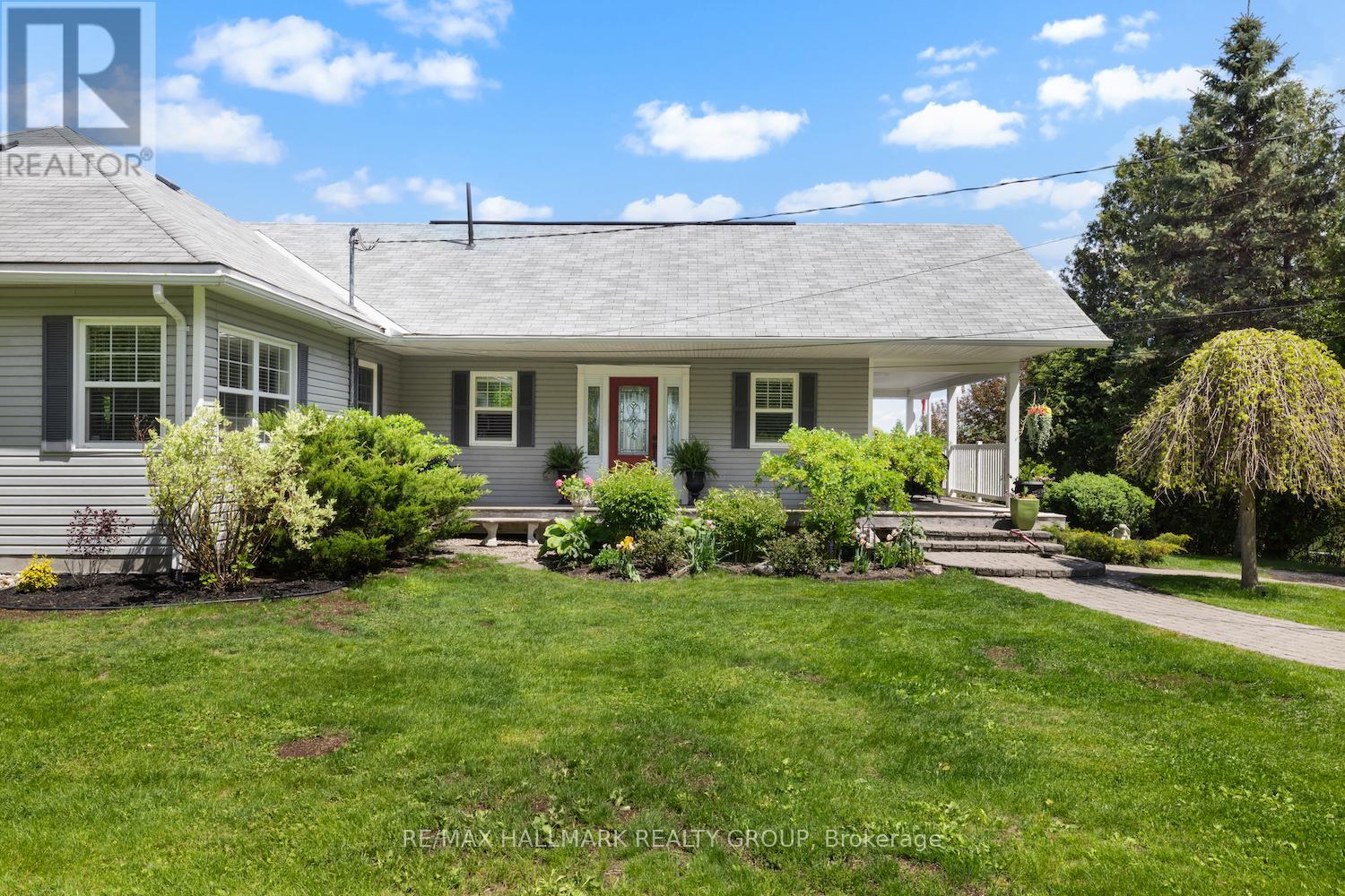 1 Rideau Glen Drive, Ottawa, Ontario  K2C 3H1 - Photo 4 - X13143584