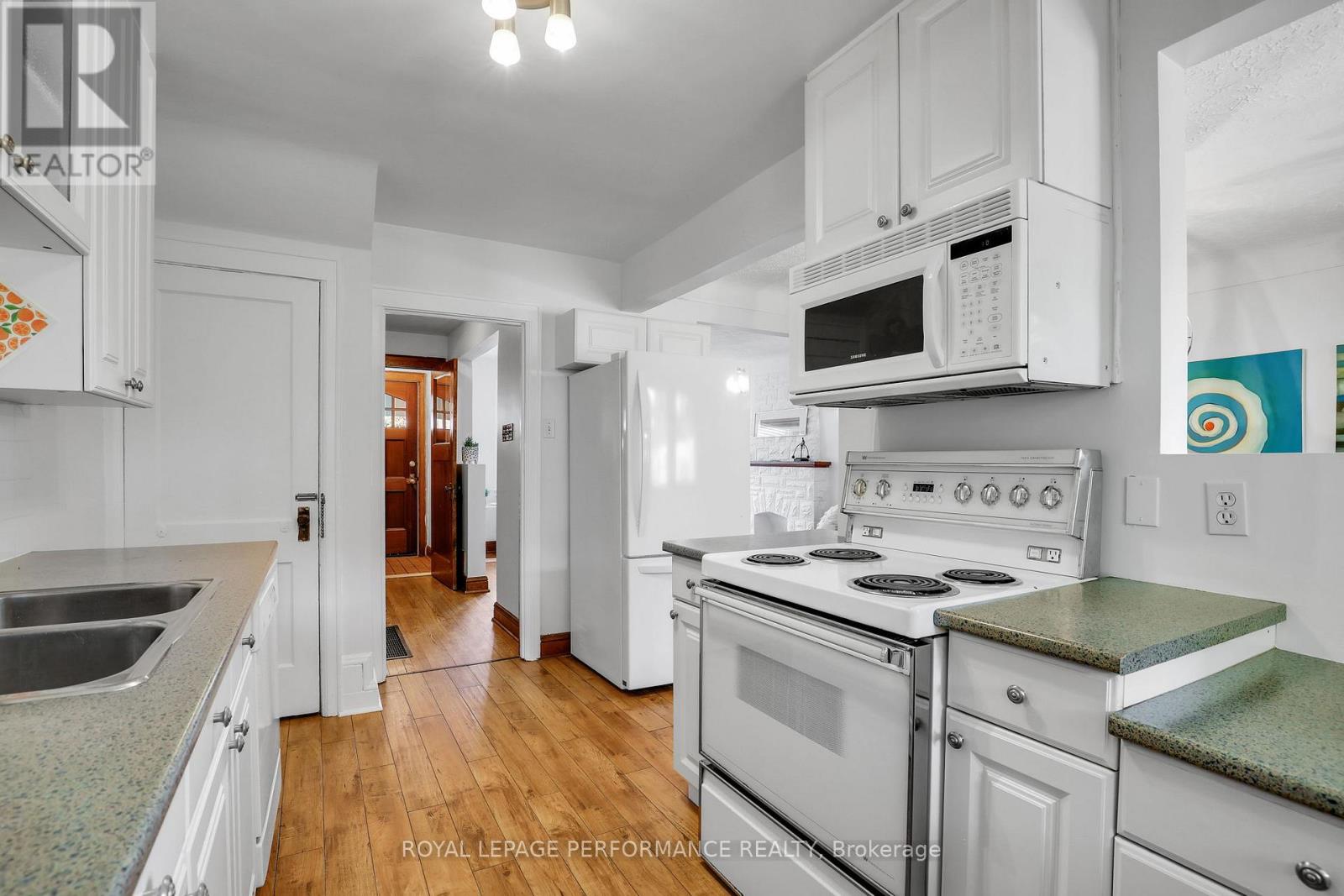 296 Holmwood Avenue, Ottawa, Ontario  K1S 2R3 - Photo 17 - X13143626