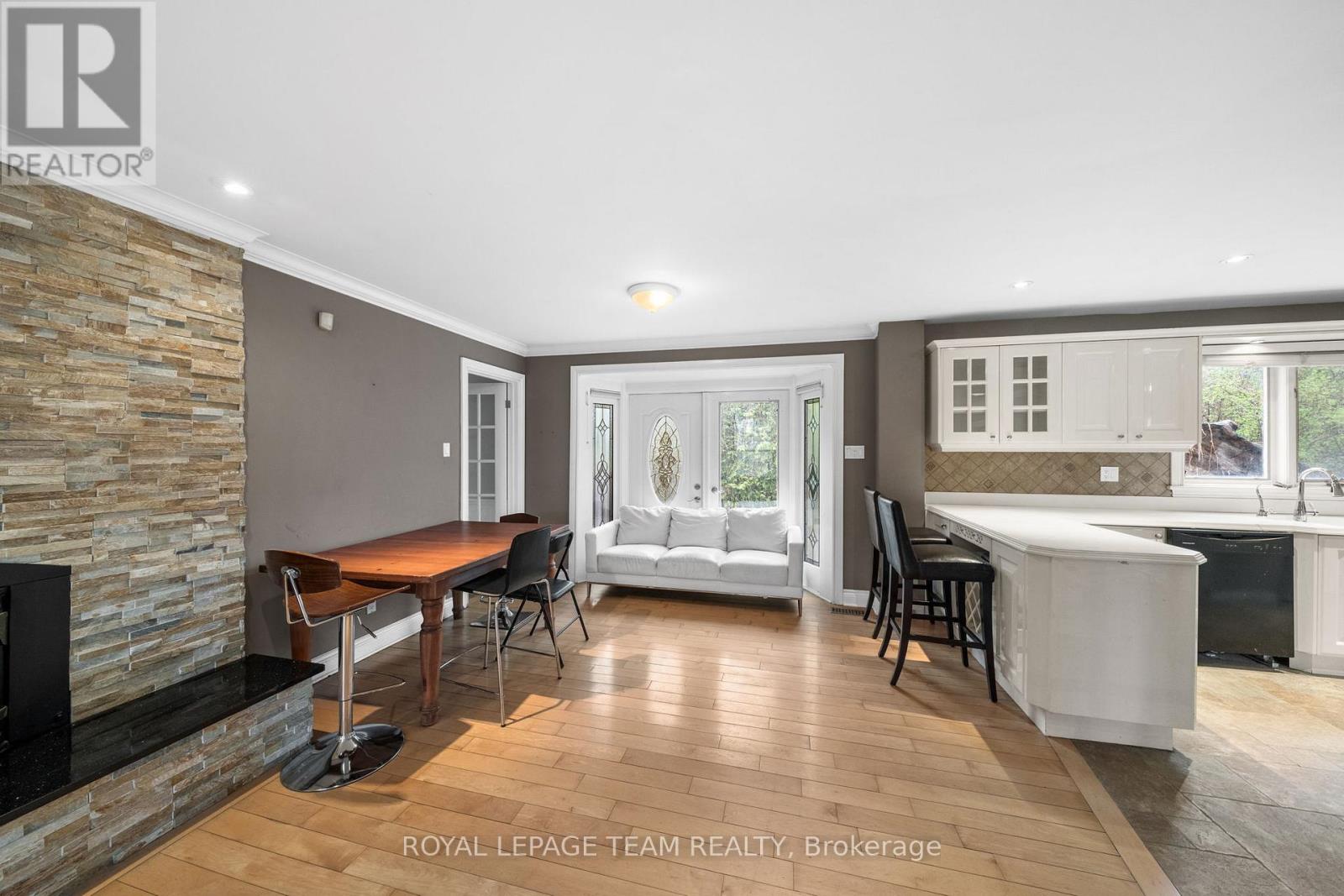 3162 Woodroffe Avenue, Ottawa, Ontario  K2J 4G4 - Photo 16 - X13144220