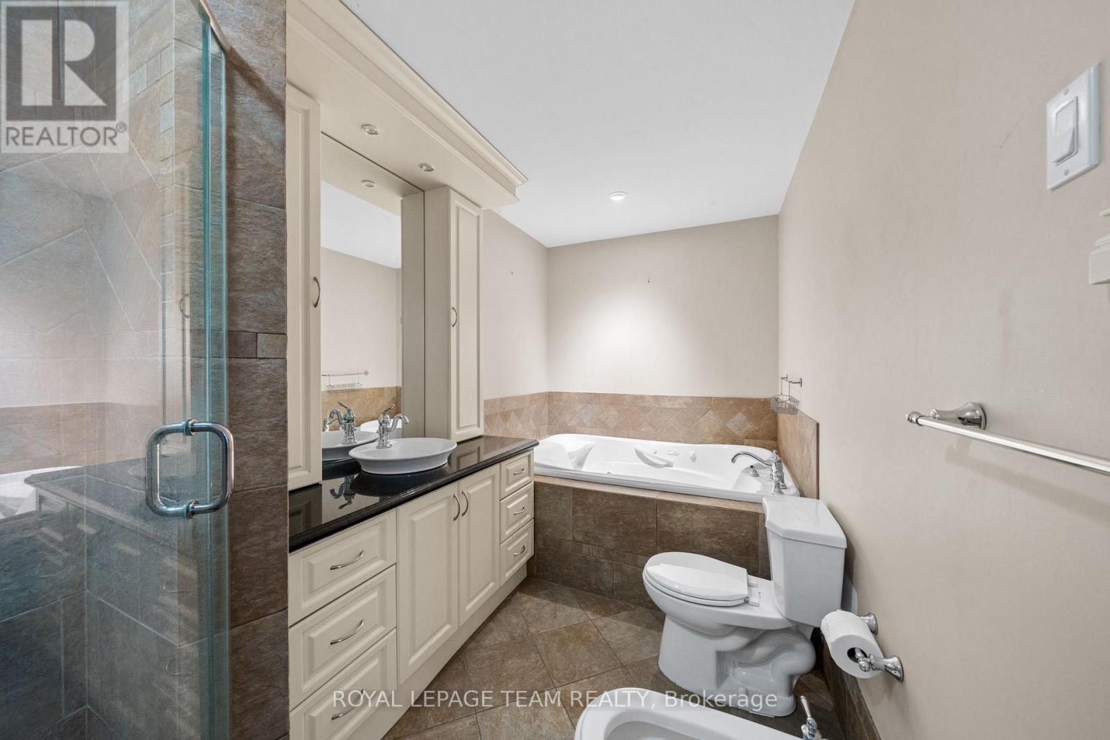 3162 Woodroffe Avenue, Ottawa, Ontario  K2J 4G4 - Photo 24 - X13144220