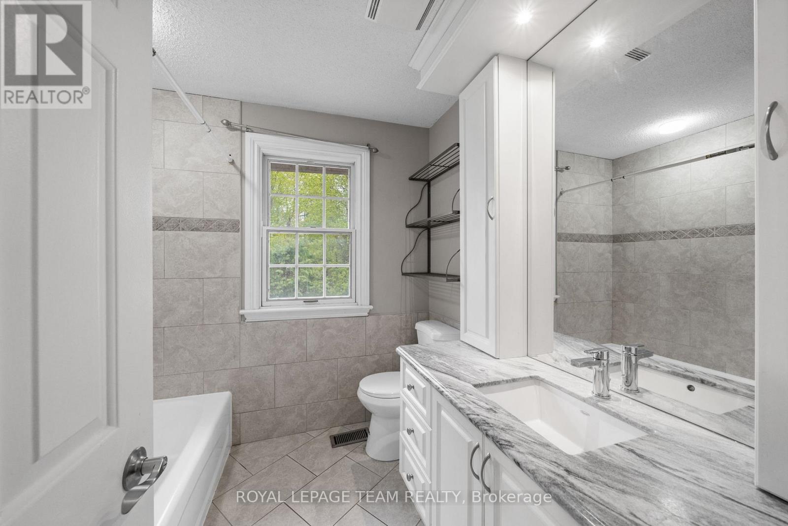 3162 Woodroffe Avenue, Ottawa, Ontario  K2J 4G4 - Photo 31 - X13144220