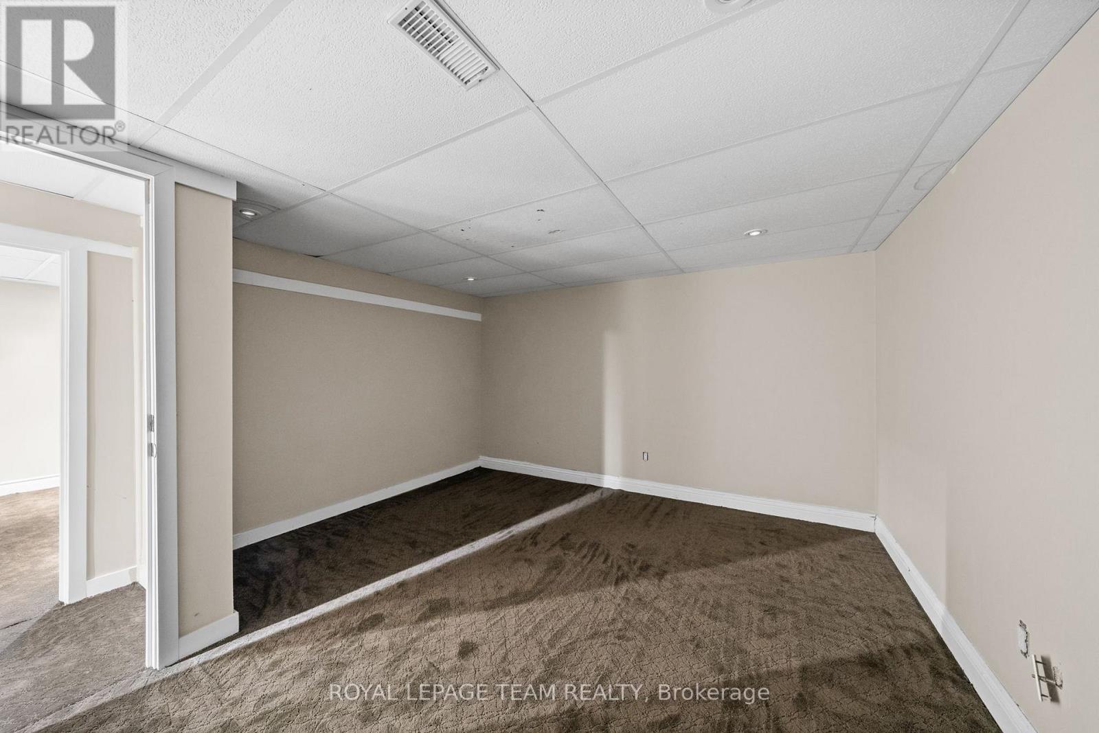 3162 Woodroffe Avenue, Ottawa, Ontario  K2J 4G4 - Photo 37 - X13144220