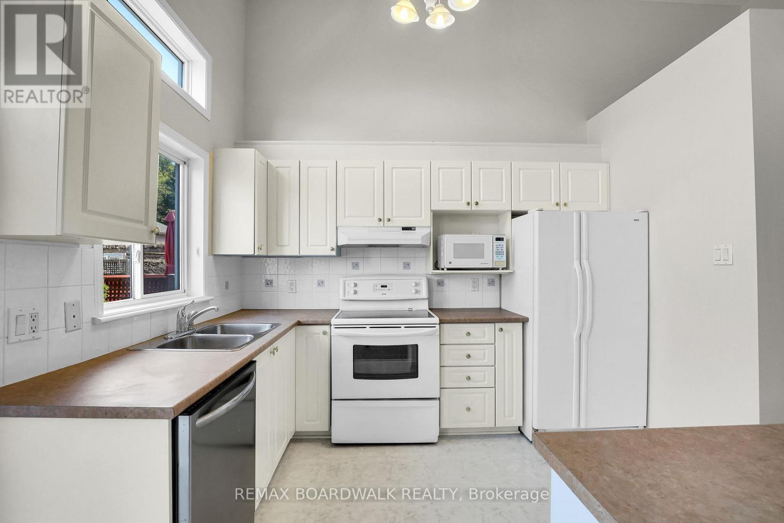 5 Maple Park Private, Ottawa, Ontario  K1T 4A6 - Photo 14 - X13144312