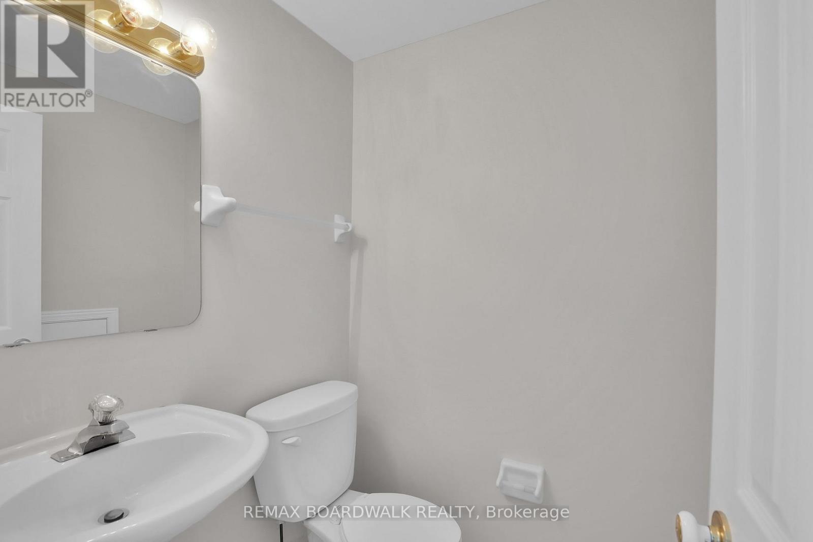 5 Maple Park Private, Ottawa, Ontario  K1T 4A6 - Photo 17 - X13144312