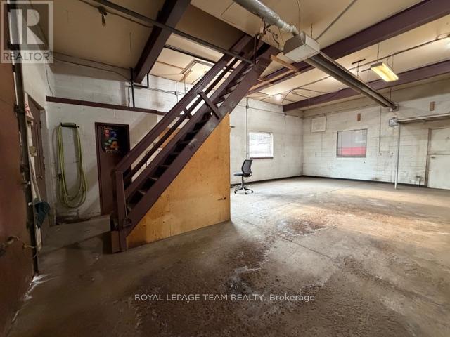 56 Cleopatra Drive, Ottawa, Ontario  K2G 0B3 - Photo 3 - X13144912