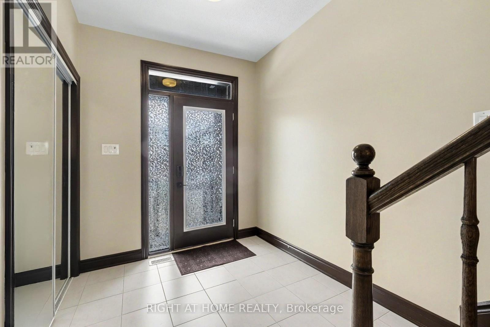 608 Fenwick Way, Ottawa, Ontario  K2J 7E5 - Photo 2 - X13144930