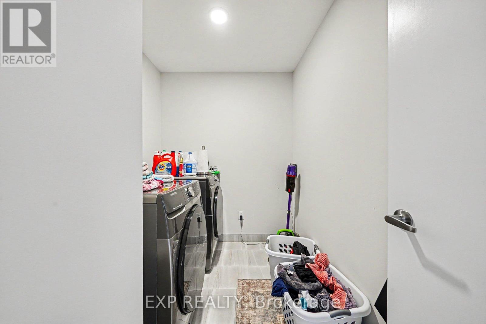 233 Conservancy Drive, Ottawa, Ontario  K2J 7M5 - Photo 24 - X13145250