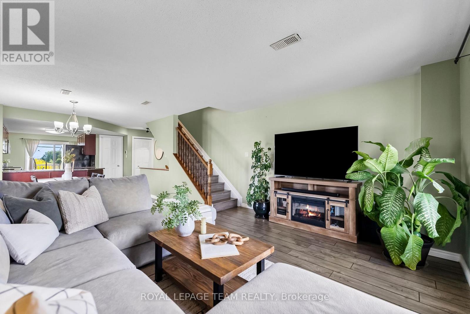 368 Crownridge Drive, Ottawa, Ontario  K2M 3A4 - Photo 5 - X13145344