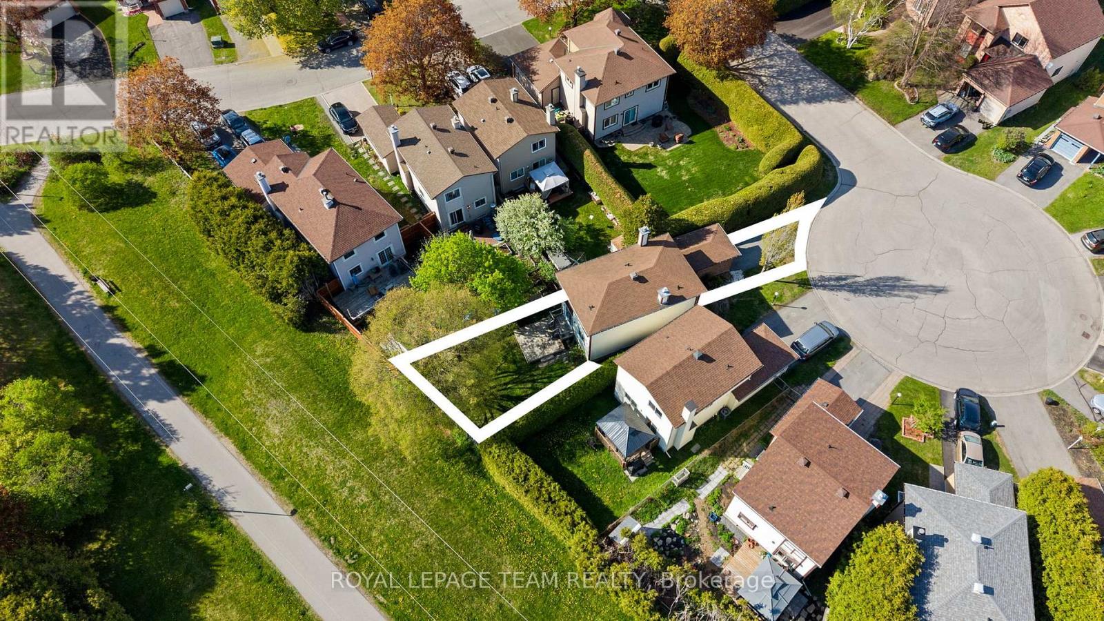 93 Hewitt Way, Ottawa, Ontario  K2L 3R3 - Photo 40 - X13145516