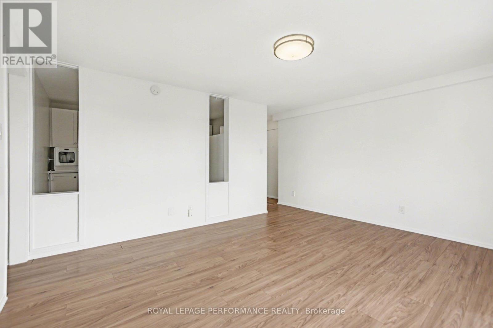 8 - 51 Sumac Street, Ottawa, Ontario  K1J 7T7 - Photo 9 - X13146048
