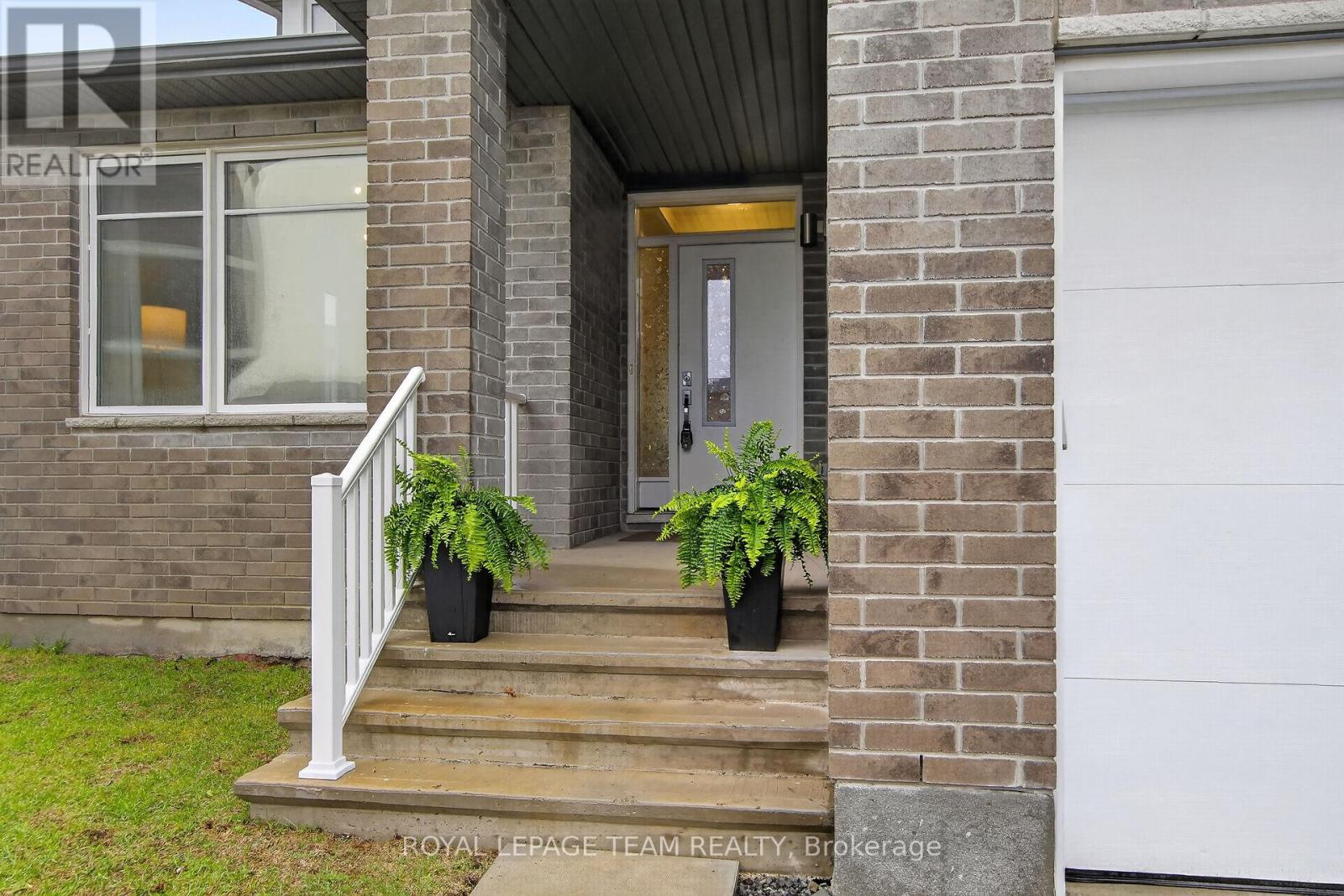 408 Gidran Circle, Ottawa, Ontario  K2V 0P5 - Photo 7 - X13146244