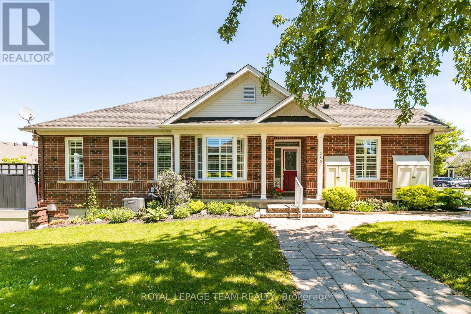 259 CAIRNSMORE CIRCLE, Ottawa, Ontario