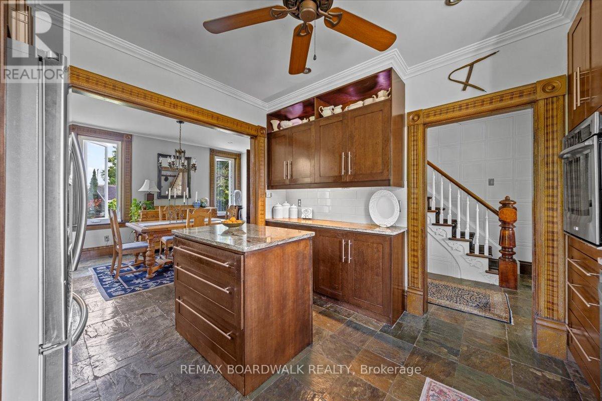 119 Oakel Street, Leeds And The Thousand Islands, Ontario  K0E 0A6 - Photo 11 - X13146908