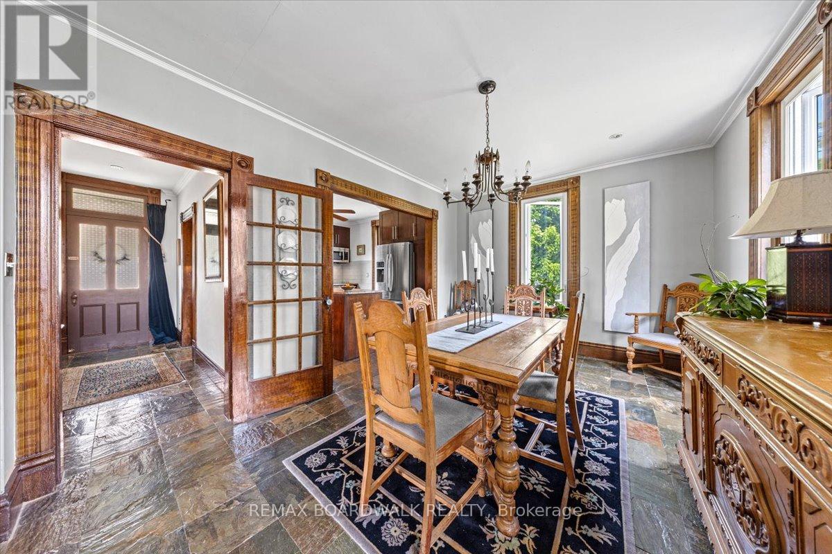 119 Oakel Street, Leeds And The Thousand Islands, Ontario  K0E 0A6 - Photo 13 - X13146908