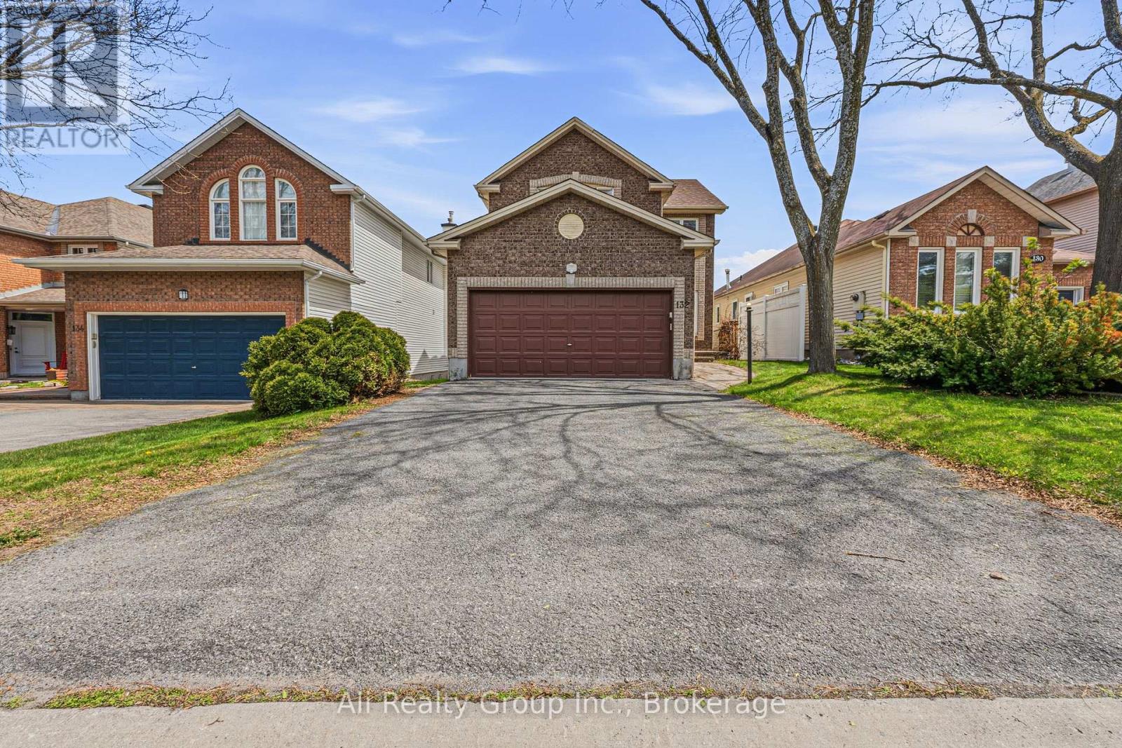 A - 132 GRENADIER WAY, Ottawa, Ontario