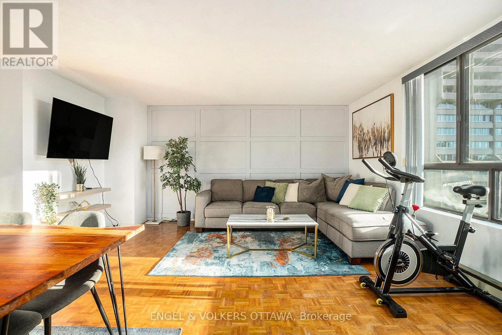 907 - 475 Laurier Avenue W, Ottawa, Ontario  K1R 7X1 - Photo 3 - X13147700