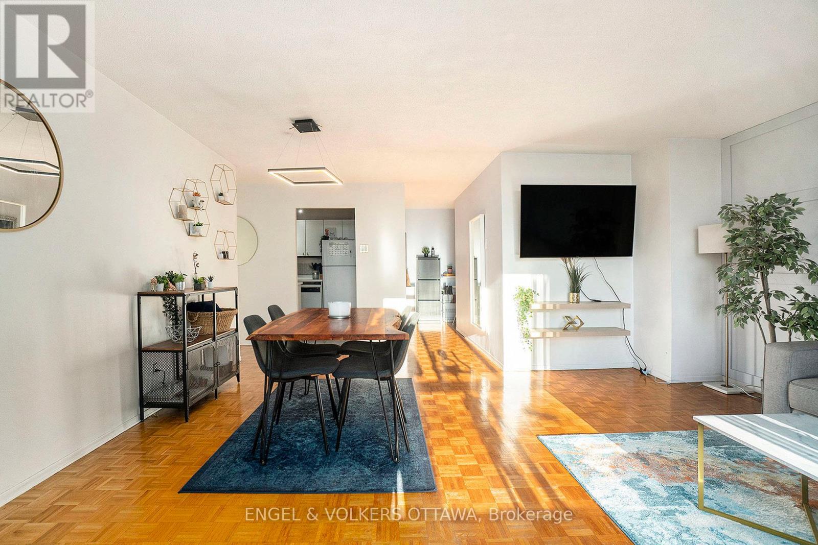 907 - 475 Laurier Avenue W, Ottawa, Ontario  K1R 7X1 - Photo 4 - X13147700
