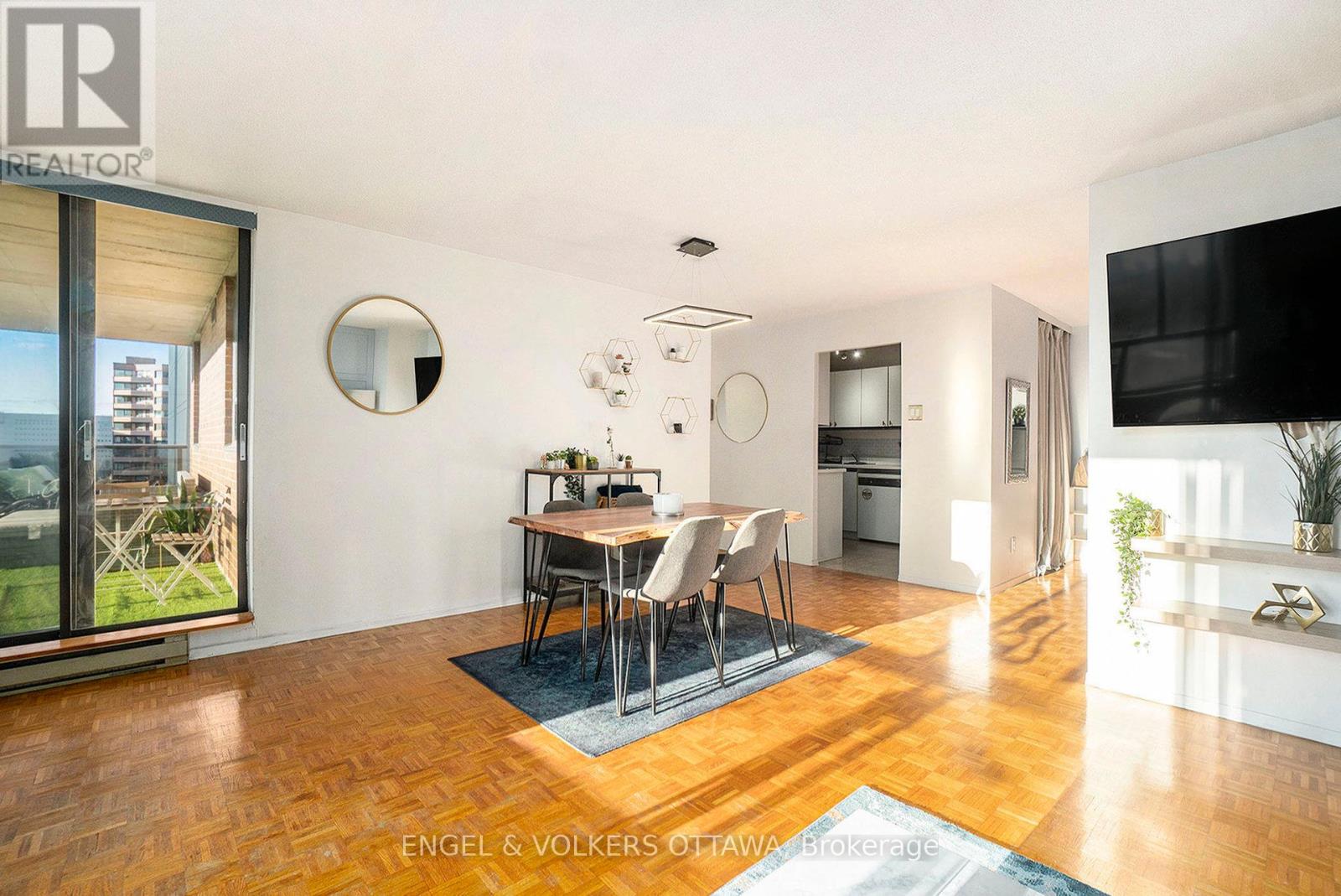 907 - 475 Laurier Avenue W, Ottawa, Ontario  K1R 7X1 - Photo 9 - X13147700