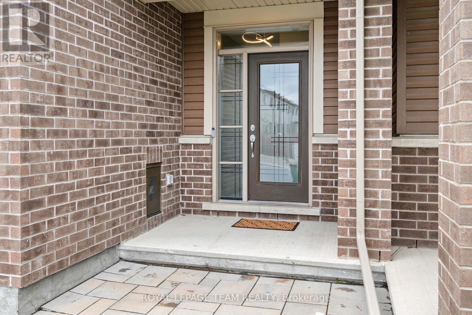 233 Mountain Sorrel Way, Ottawa, Ontario  K4A 1H3 - Photo 2 - X13147706