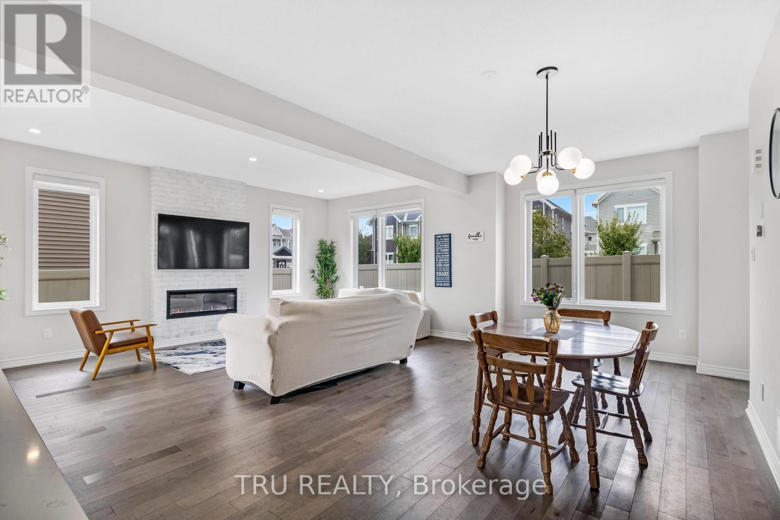 20 Coppermine Street, Ottawa, Ontario  K2J 6P6 - Photo 11 - X13147788