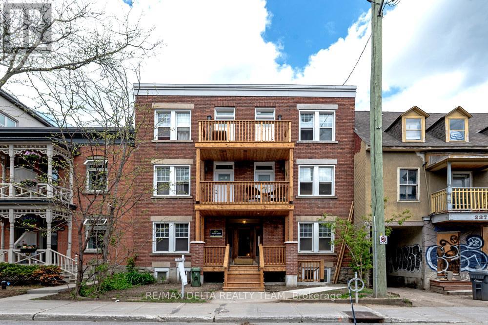 225 ST. PATRICK STREET, Ottawa, Ontario