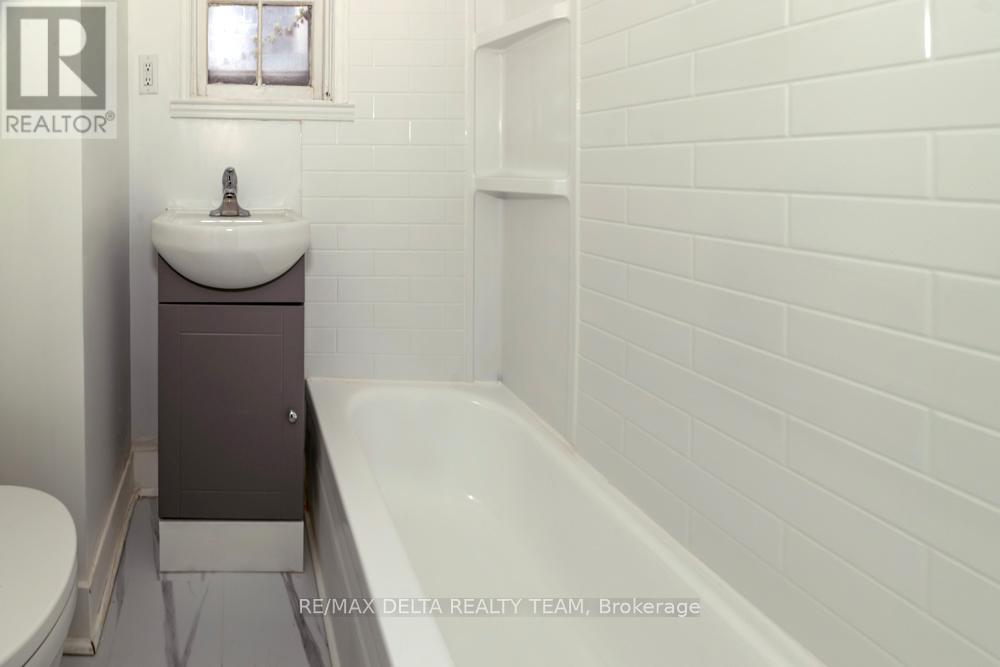 225 St. Patrick Street, Ottawa, Ontario  K1N 5K2 - Photo 13 - X13148126