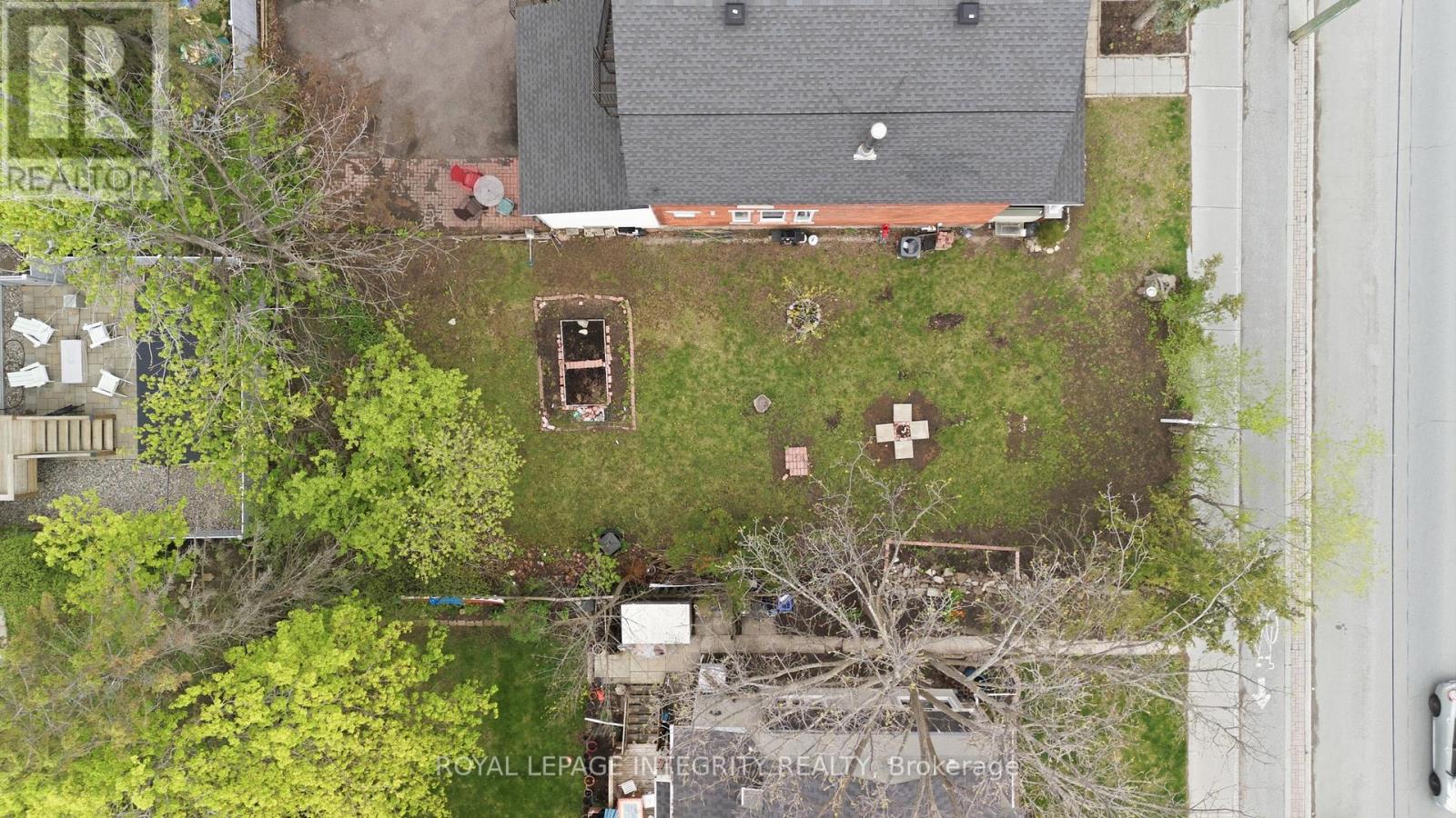 516 Churchill Avenue N, Ottawa, Ontario  K1Z 5E4 - Photo 2 - X13148180