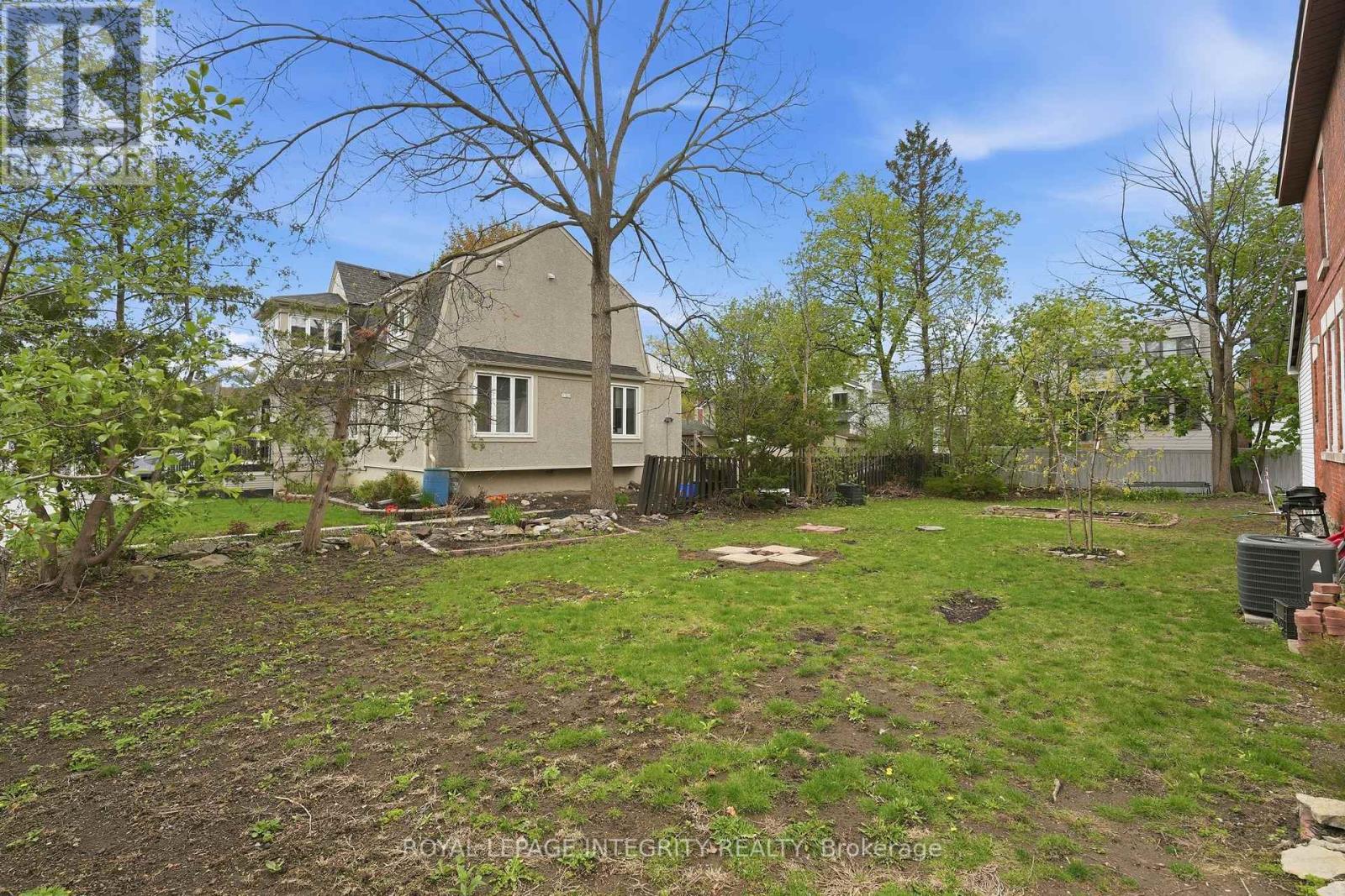516 Churchill Avenue N, Ottawa, Ontario  K1Z 5E4 - Photo 4 - X13148180