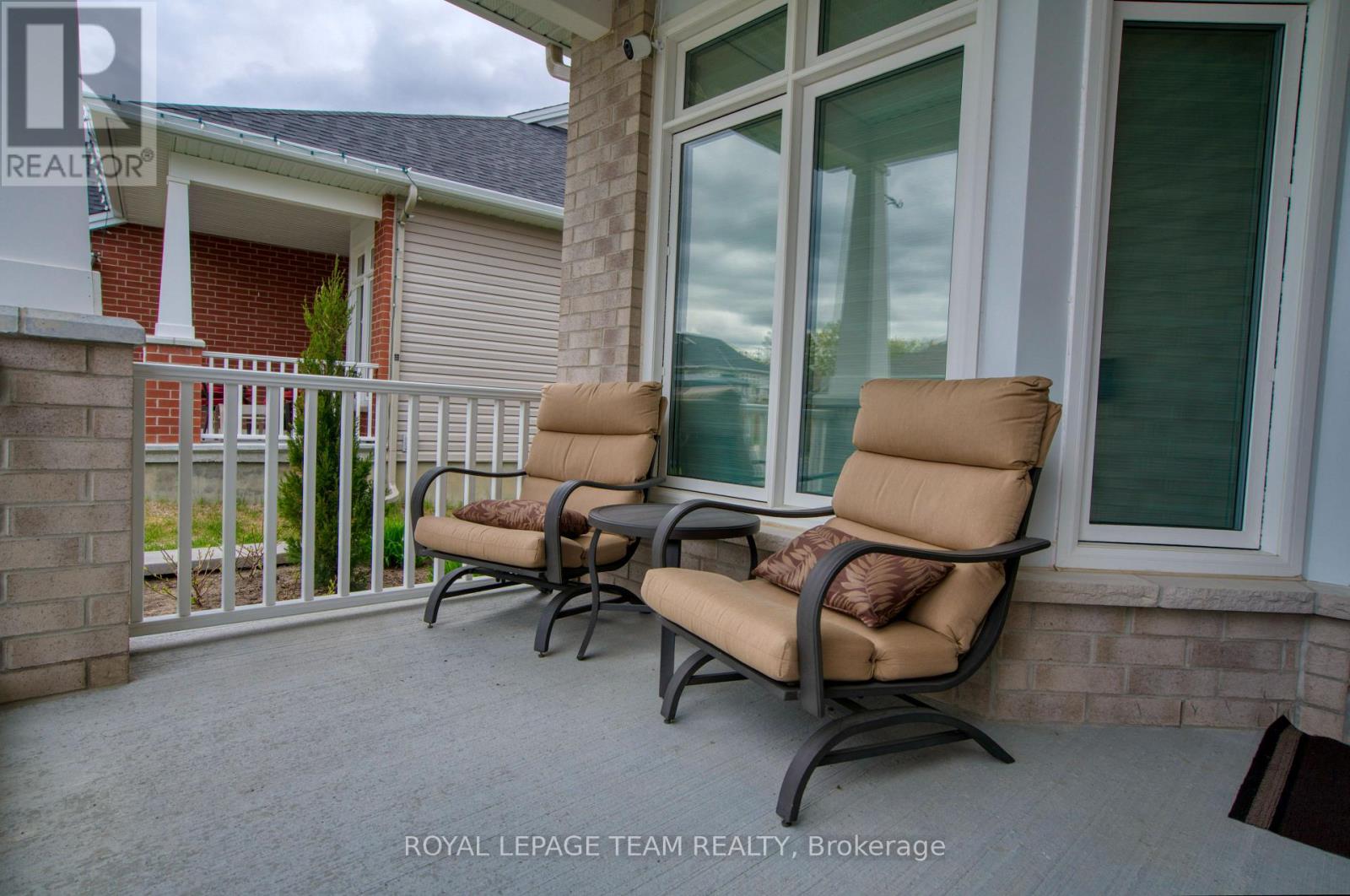 56 Kayenta Street, Ottawa, Ontario  K2S 2K7 - Photo 3 - X13148534