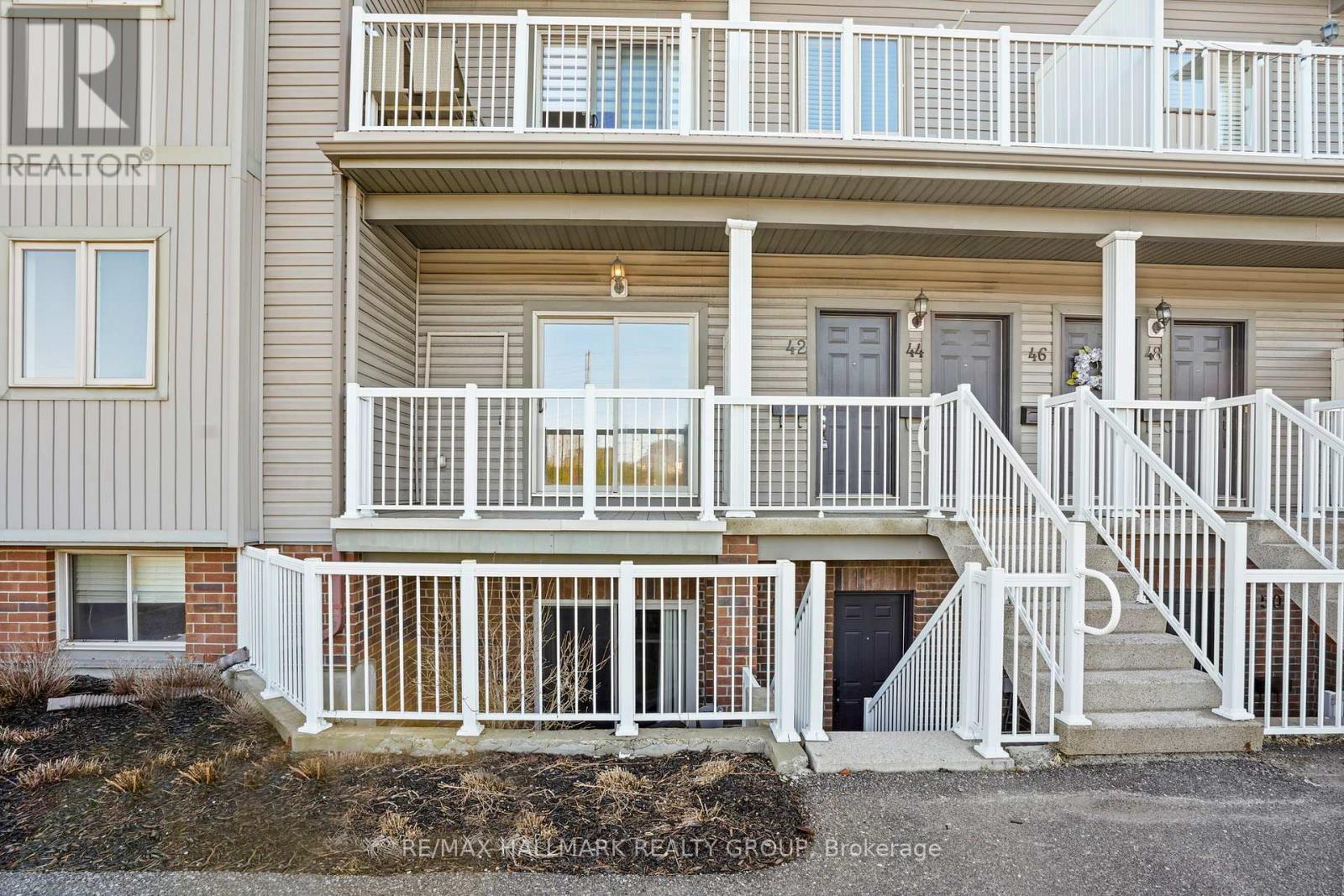 42 Sternes Private, Ottawa, Ontario  K4A 0X8 - Photo 2 - X13148632
