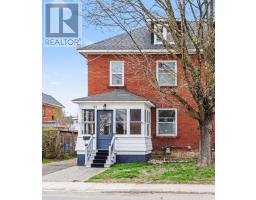 51 MCGILL STREET N, Smiths Falls, Ontario