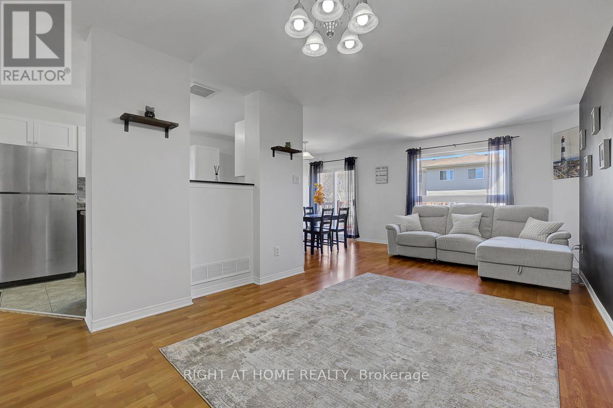 70 Frieday Street, Arnprior, Ontario  K7S 0A6 - Photo 6 - X13149162