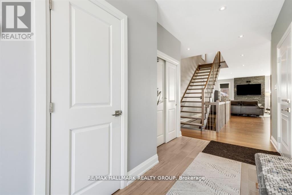 250 Richardson Avenue, Ottawa, Ontario  K2B 5G6 - Photo 5 - X13149244