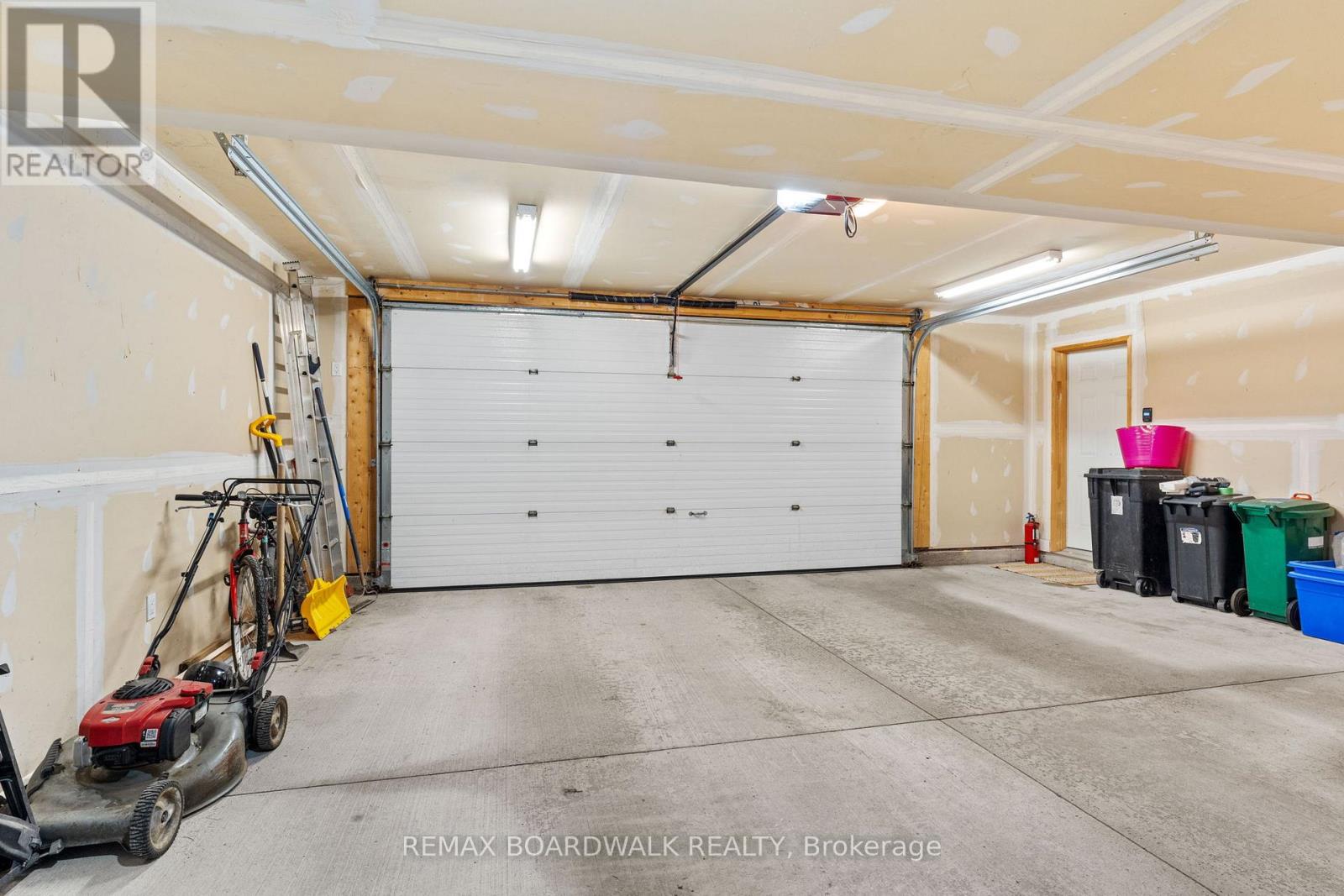 108 Edith Margaret Place, Ottawa, Ontario  K2W 1A8 - Photo 32 - X13149656