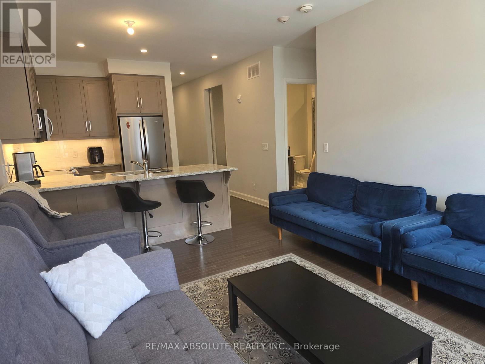 203 - 160 Boundstone Way, Ottawa, Ontario  K2T 0M8 - Photo 12 - X13149702