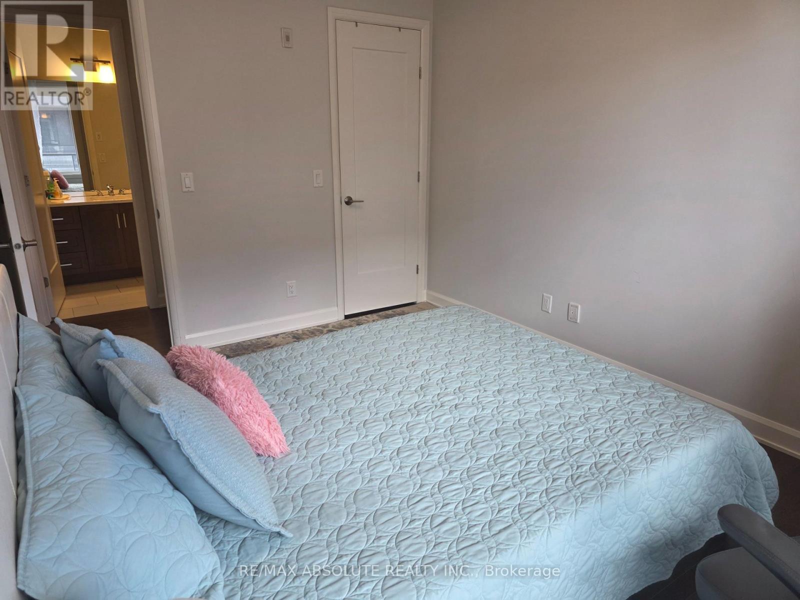 203 - 160 Boundstone Way, Ottawa, Ontario  K2T 0M8 - Photo 18 - X13149702
