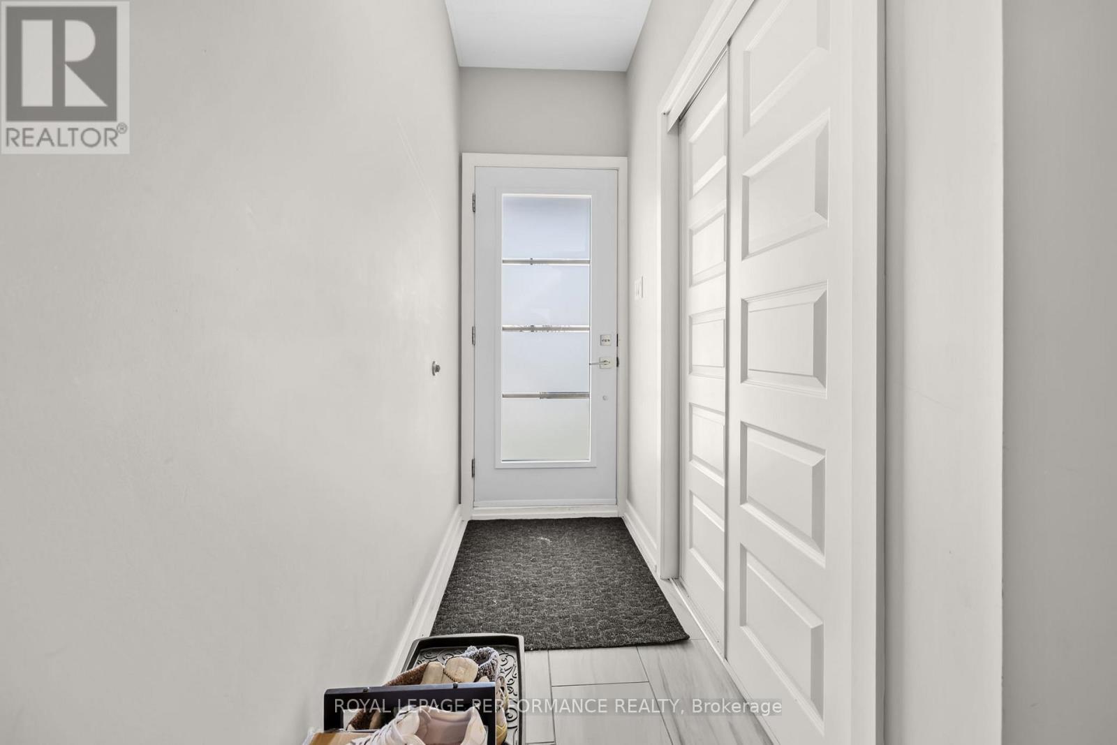 405 - 99 St Moritz Trail, Russell, Ontario  K0A 1W0 - Photo 3 - X13149836
