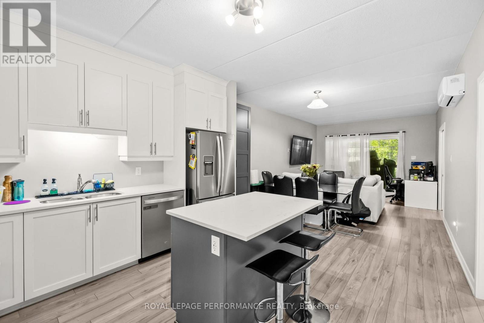 405 - 99 St Moritz Trail, Russell, Ontario  K0A 1W0 - Photo 5 - X13149836