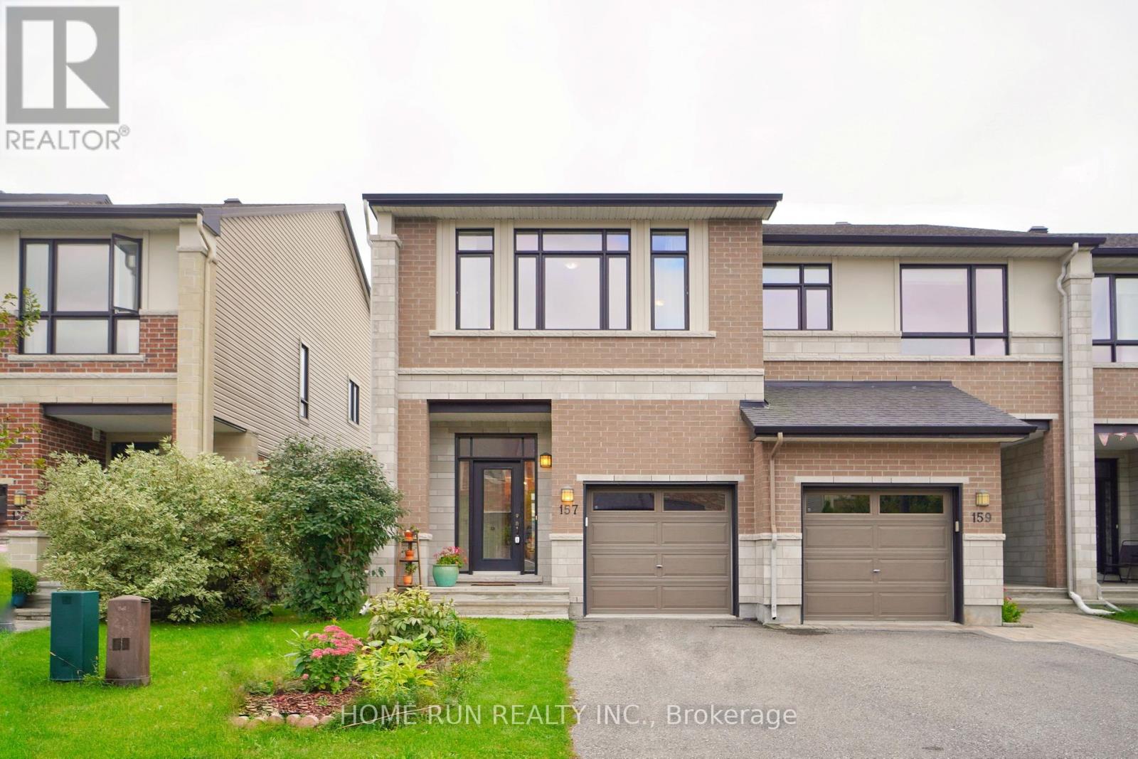 157 MATTINGLY WAY, Ottawa, Ontario