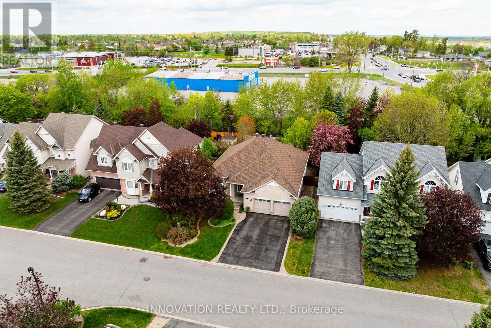 25 KYLE AVENUE, Ottawa, Ontario