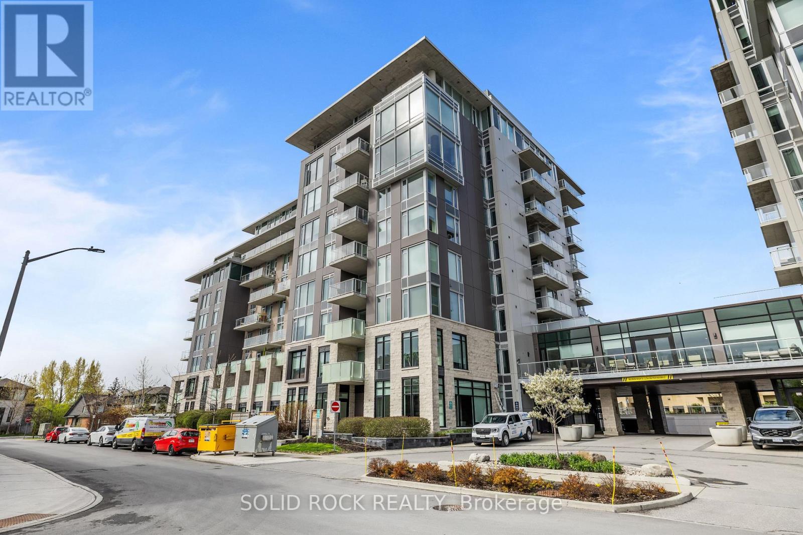 201 - 530 DE MAZENOD AVENUE, Ottawa, Ontario