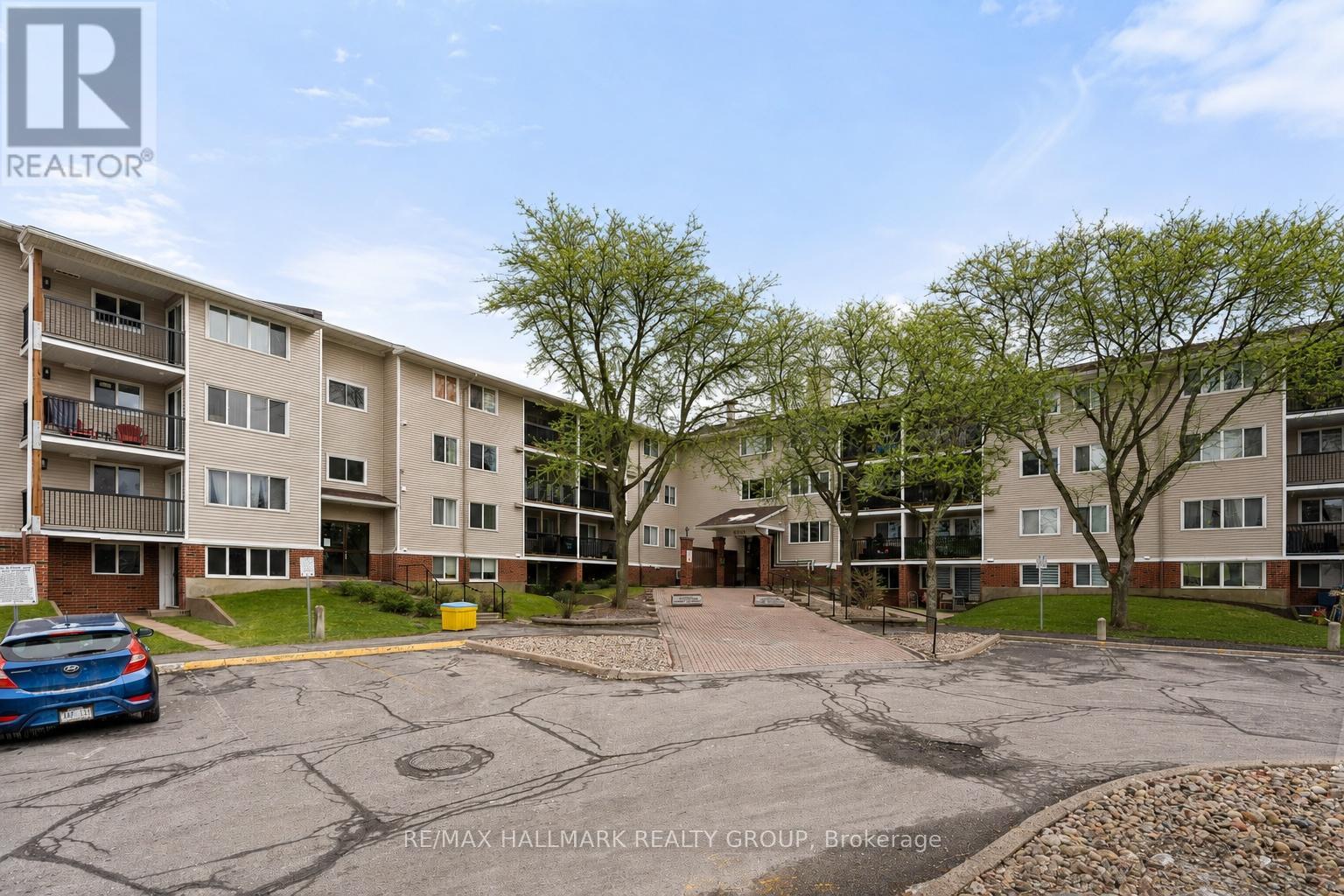 315 - 6532 BILBERRY DRIVE, Ottawa, Ontario