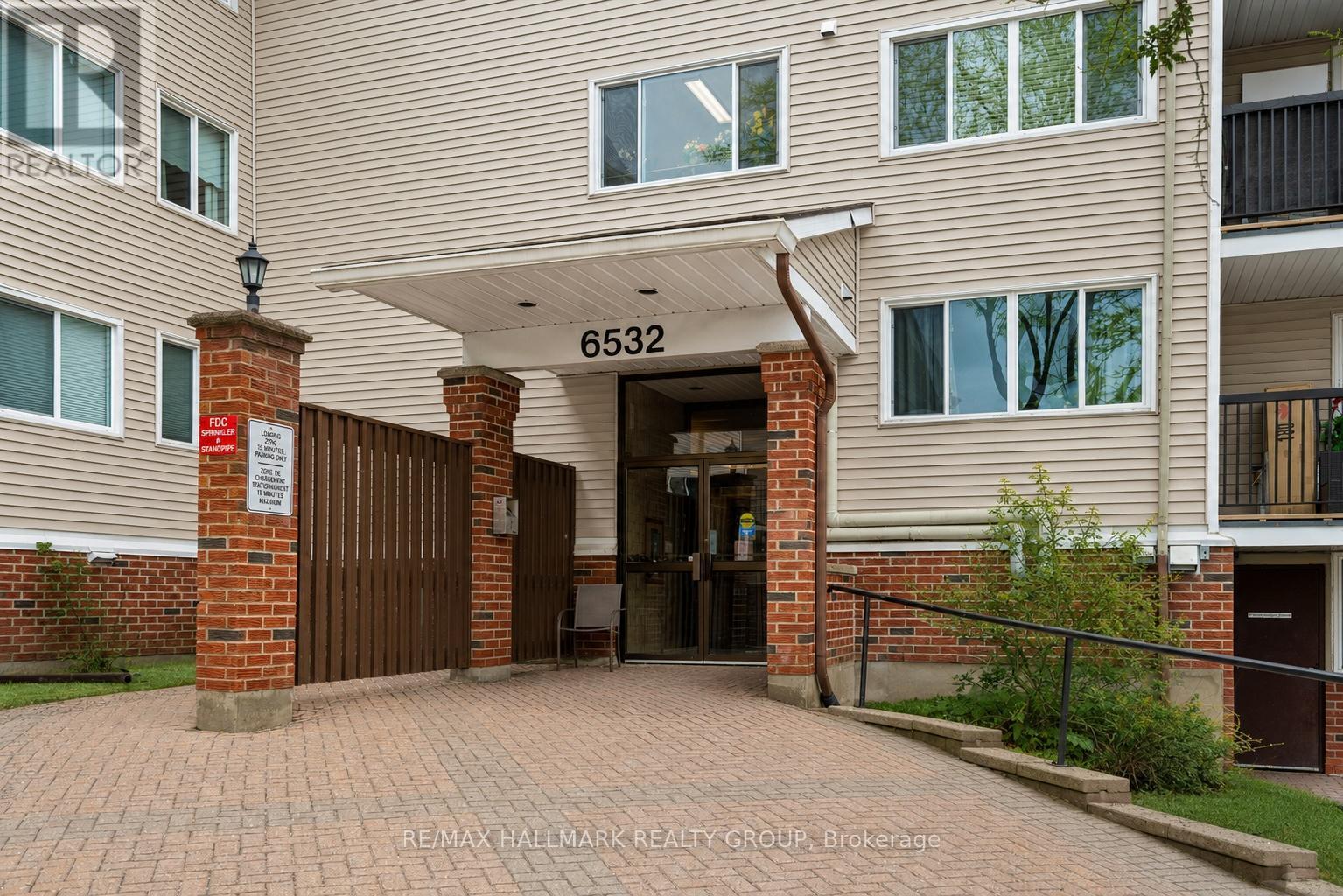 315 - 6532 Bilberry Drive, Ottawa, Ontario  K1C 4N9 - Photo 2 - X13150430