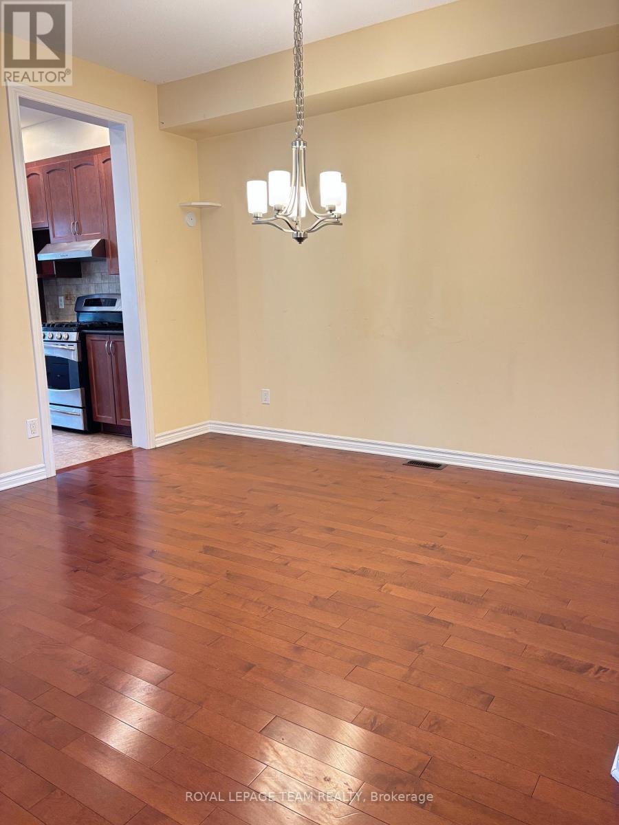 449 Foxhall Way, Ottawa, Ontario  K2M 0G1 - Photo 12 - X13150726