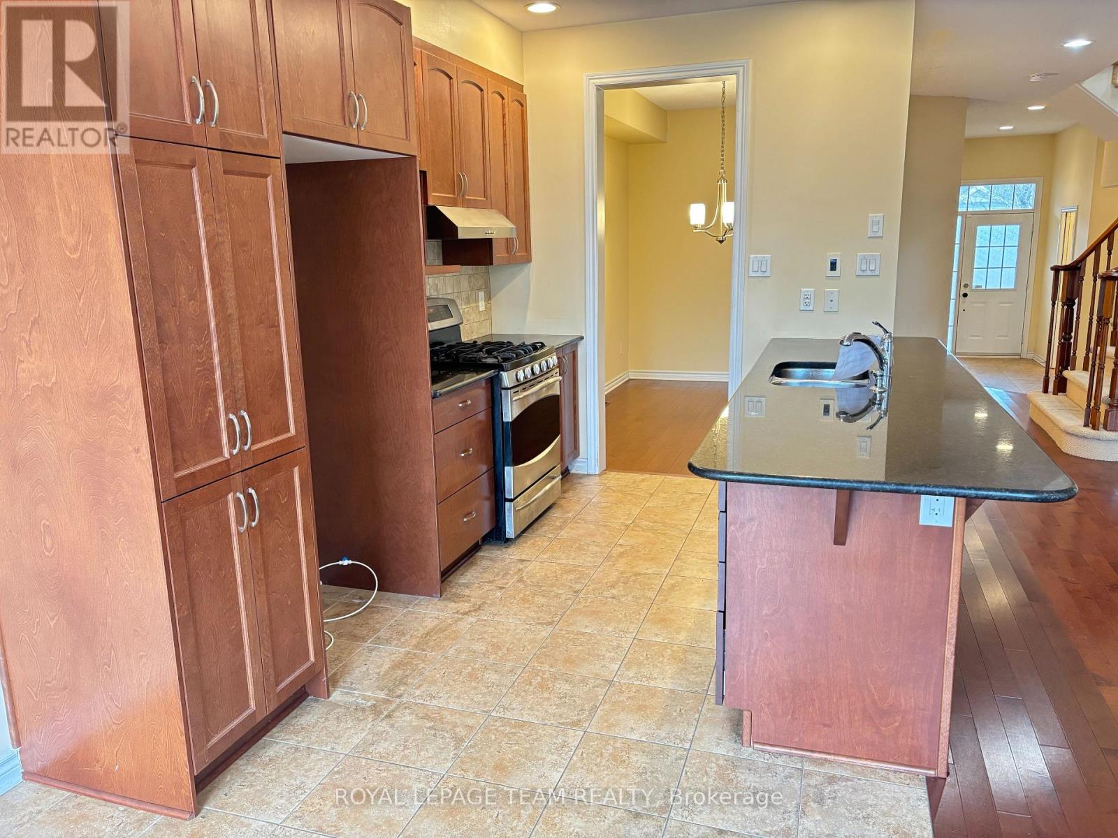 449 Foxhall Way, Ottawa, Ontario  K2M 0G1 - Photo 7 - X13150726