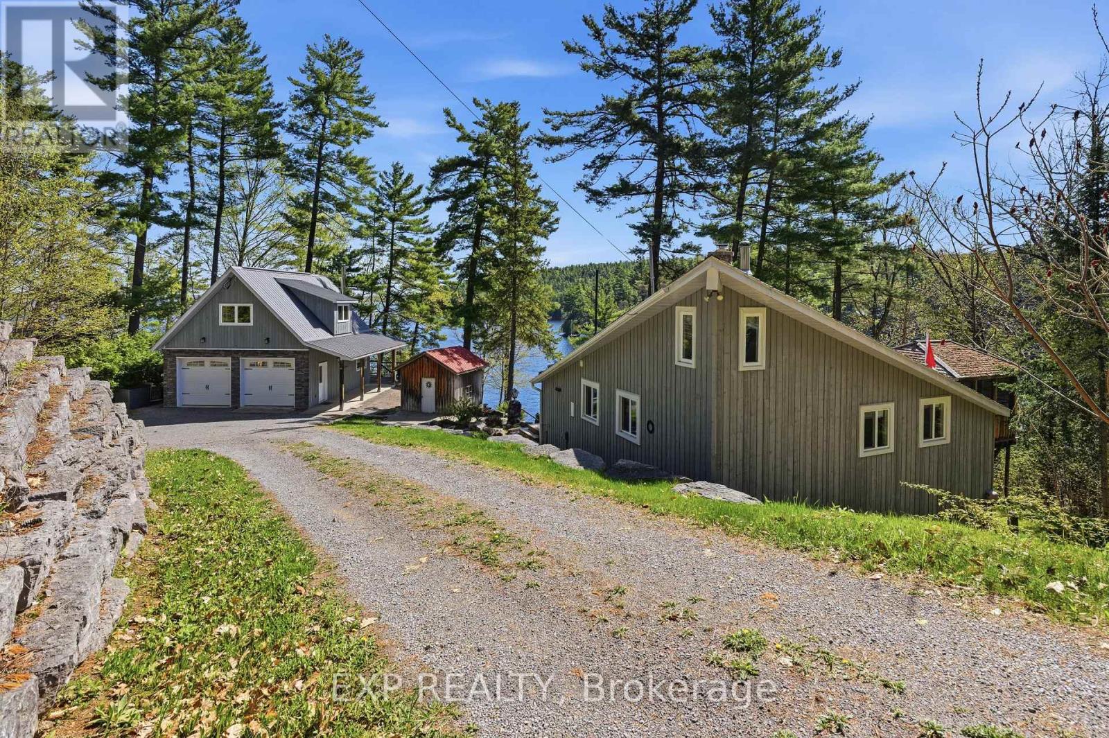 4 STACKWALL LANE, Greater Madawaska, Ontario