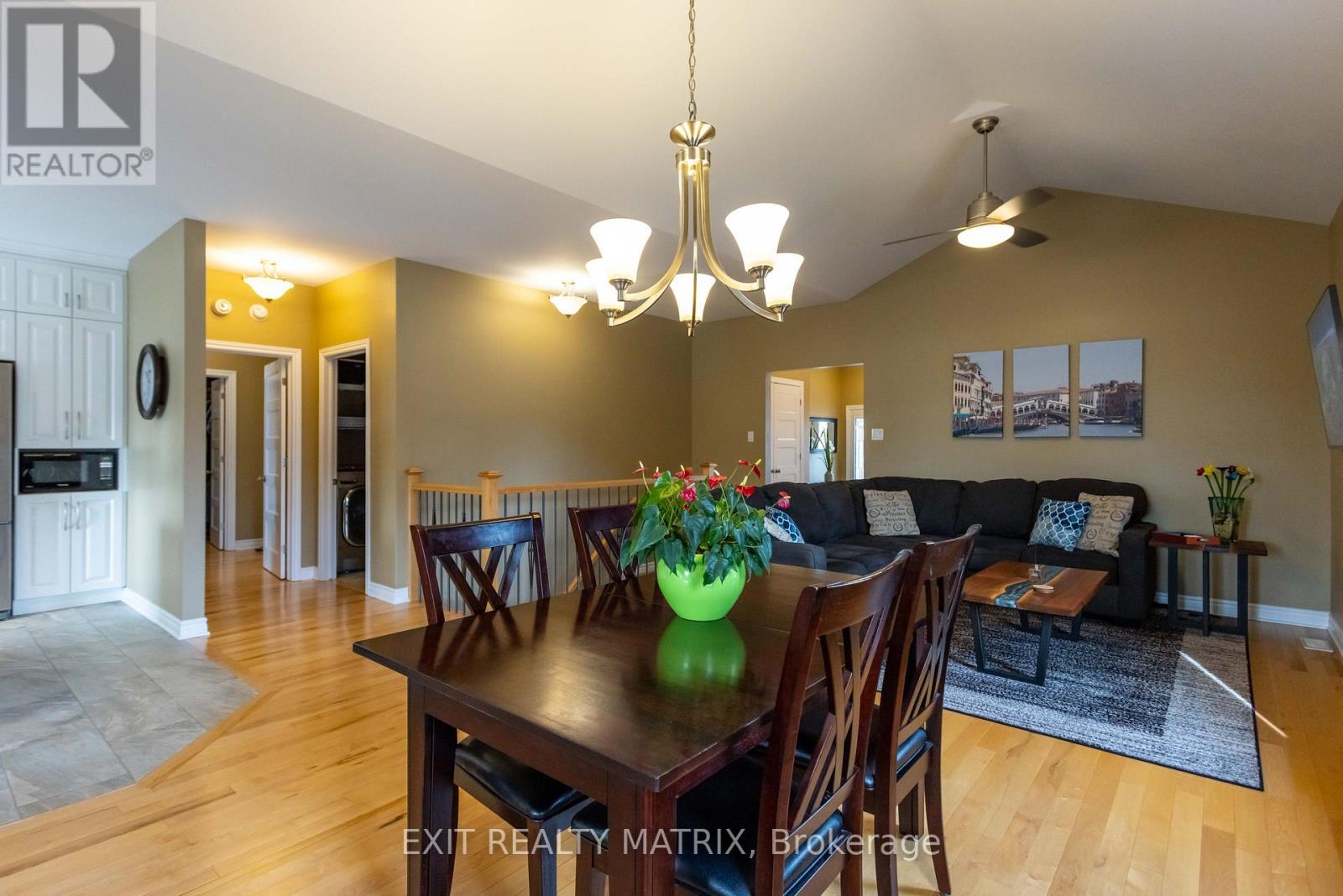 484 Bruges Street, Russell, Ontario  K0A 1W0 - Photo 14 - X13151186