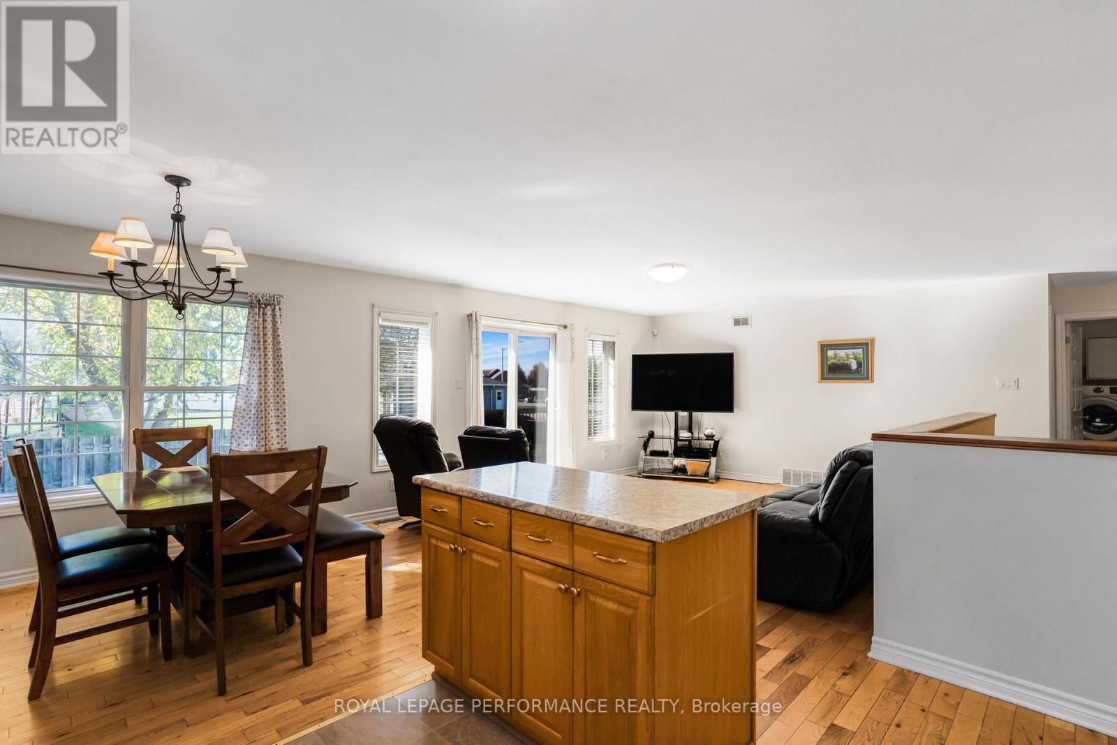 40 Lori Lane, North Dundas, Ontario  K0C 2H0 - Photo 11 - X13151360