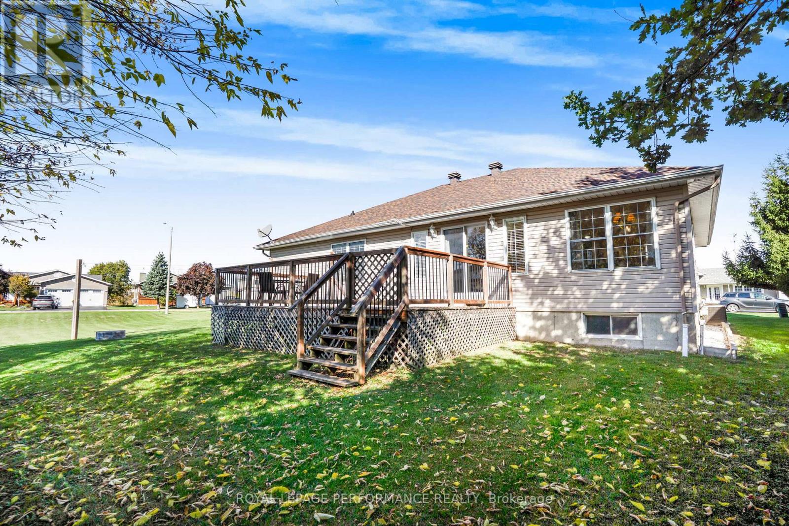 40 Lori Lane, North Dundas, Ontario  K0C 2H0 - Photo 30 - X13151360