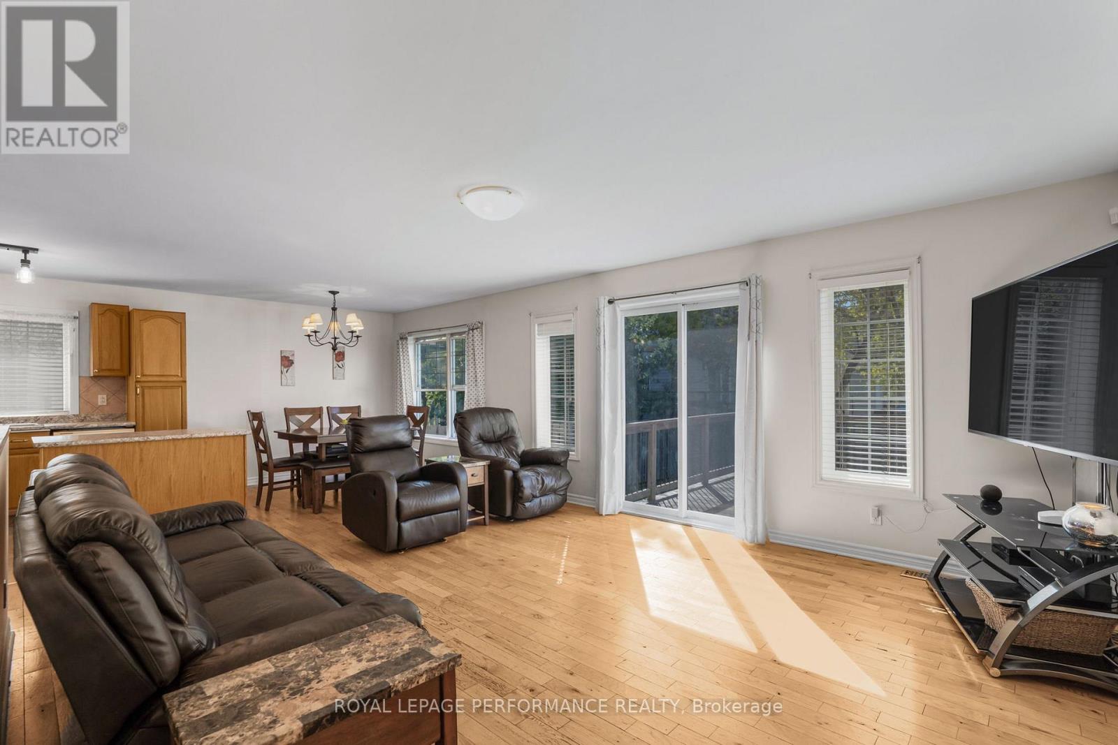 40 Lori Lane, North Dundas, Ontario  K0C 2H0 - Photo 5 - X13151360